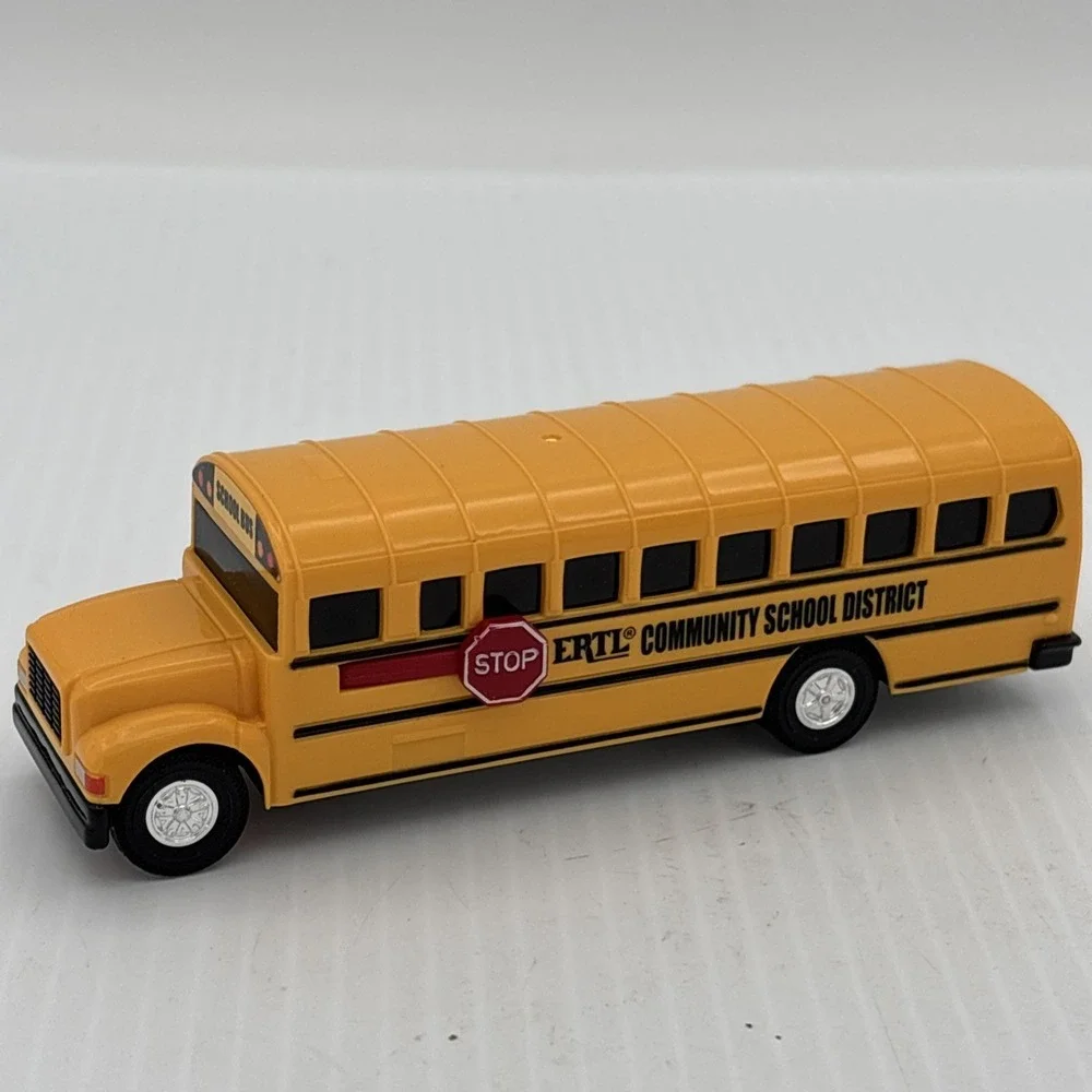 ERTL Die-Cast School Bus • Community School District • Mini Toy Bus • Yellow...